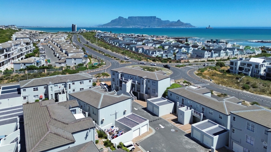 To Let 2 Bedroom Property for Rent in Big Bay Western Cape